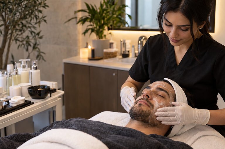 Where is the Best Mens Facial Service In Mississauga for Red-Carpet Ready Skin